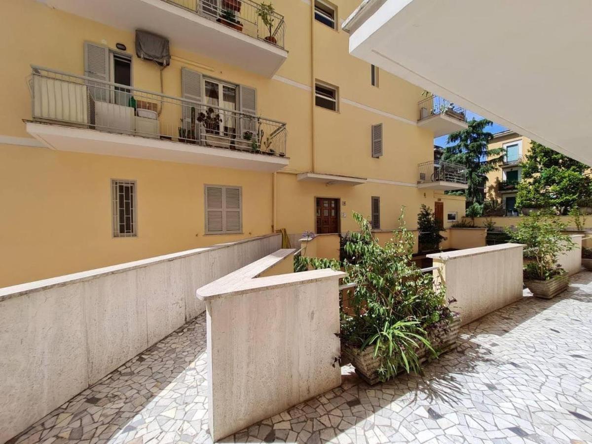 Nel Cuore Dell'Appia Antica Apartment Рим Екстериор снимка